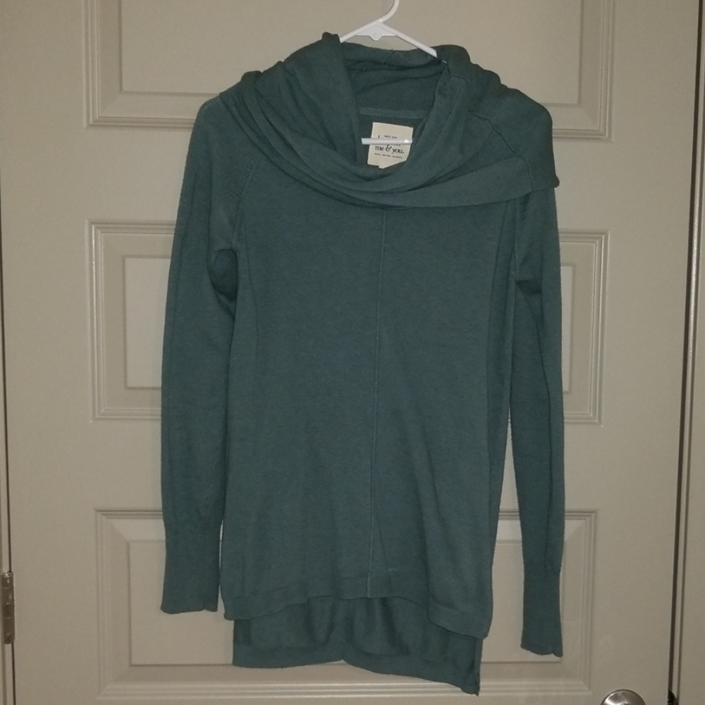 Long cowl neck sweater